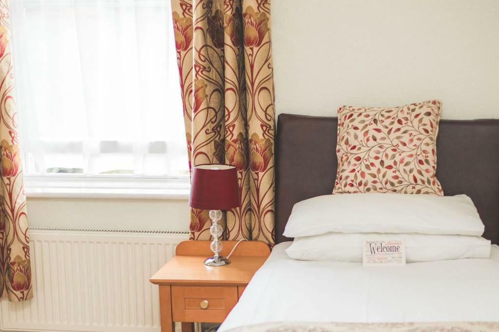 Hotel The Oakwheel Scarborough Esterno foto